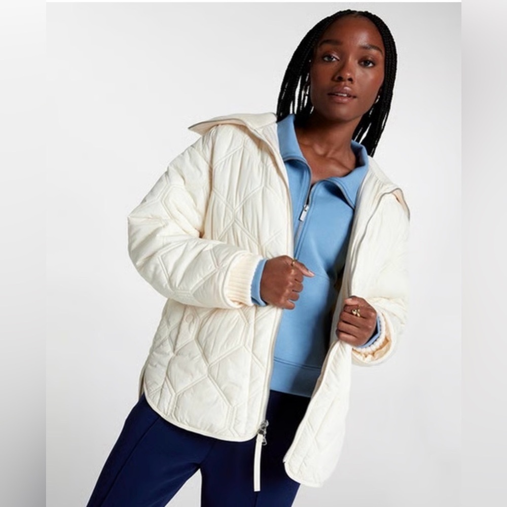 CALIA by Carrie Underwood cream Ivory oversized Quilted Puffer Jacket sz Small